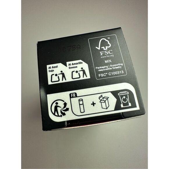 Huda beauty travel size Easy Bake Setting Spray with 16-Hour Wear 30ml - Picture 6 of 7